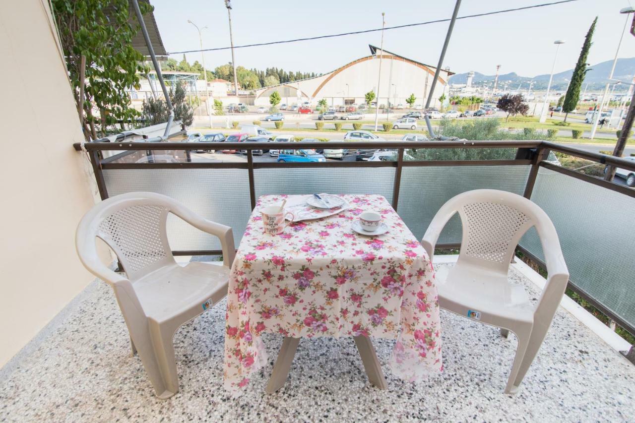 Eva'S Apartment - Corfu Town ภายนอก รูปภาพ